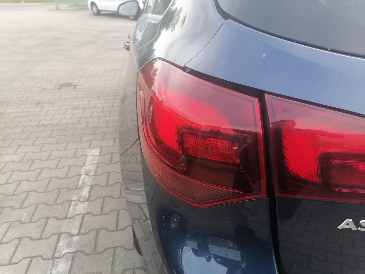 Opel Astra J Sportsturer original R&uuml;cklicht R&uuml;ckleuchte Schlussleuchte links au&szlig;en Bj.2011